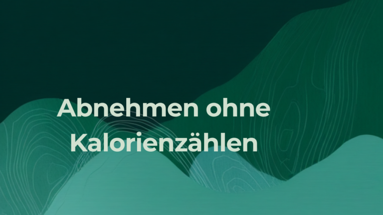 Dunkelgrüner Marken-Hintergrund mit Bergkonturen und dem Schriftzug Abnehmen ohne Kalorienzählen